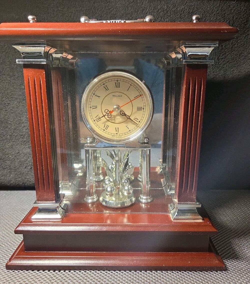 Wallace Silversmith Carriage Mantle/Desk Clock in Mahogany Finish Quartz/Battery